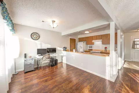 3727 Pluto St, Redding, CA 96002 photo 6