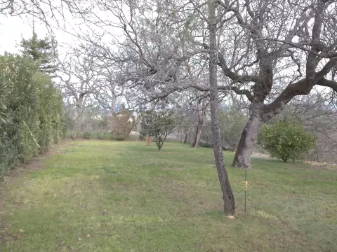 806 Collyer Dr, Redding, CA 96003 photo 3