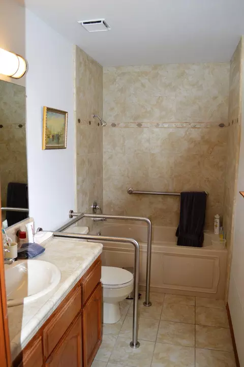 2424 Harlan Dr, Redding, CA 96003 photo 12