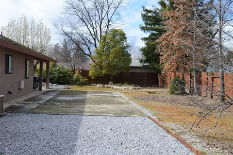 2424 Harlan Dr, Redding, CA 96003 photo 16