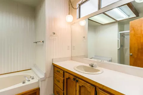 5988 Riverside, Redding, CA 96001 photo 16