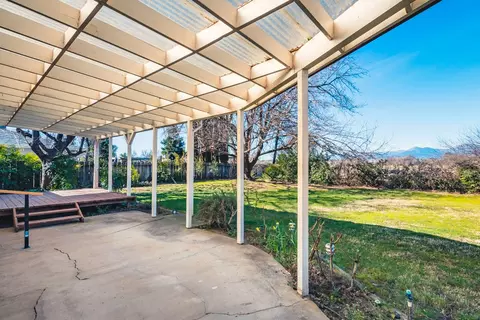 5988 Riverside, Redding, CA 96001 photo 20