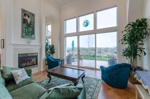 2385 Dream St, Redding, CA 96001 photo 7
