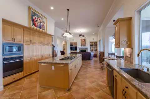 2385 Dream St, Redding, CA 96001 photo 14