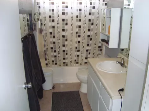2046 Charade Way, Redding, CA 96003 photo 4