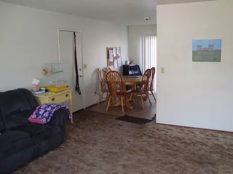 2046 Charade Way, Redding, CA 96003 photo 9