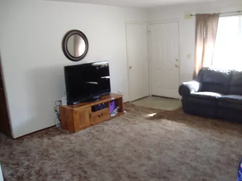 2046 Charade Way, Redding, CA 96003 photo 11