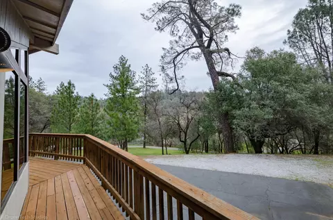 19863 Deerhaven Dr, Redding, CA 96003 photo 51