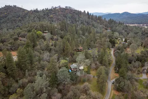 19863 Deerhaven Dr, Redding, CA 96003 photo 14