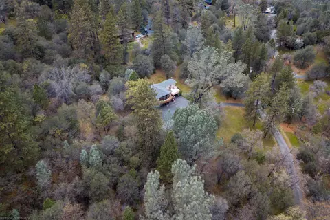 19863 Deerhaven Dr, Redding, CA 96003 photo 16