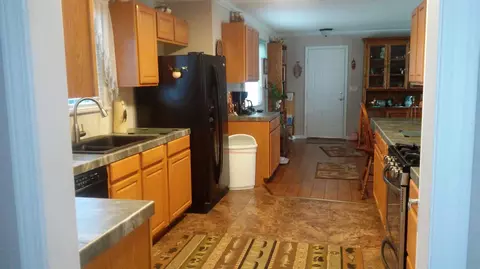 3725 Loustalot, Redding, CA 96002 photo 7