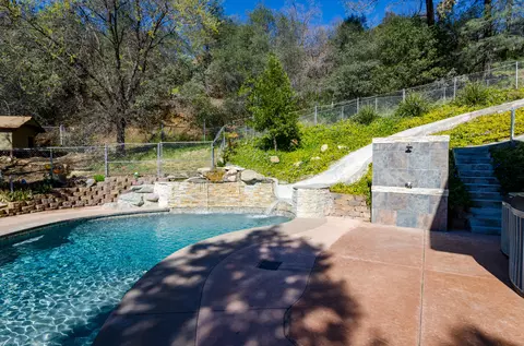 1488 Benton Dr, Redding, CA 96003 photo 52