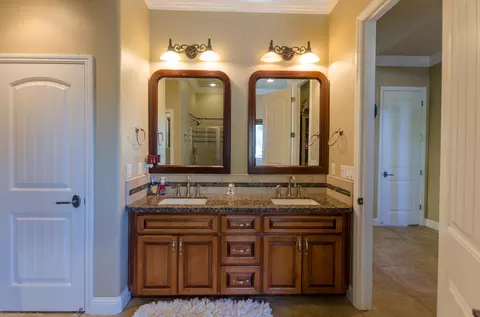 1488 Benton Dr, Redding, CA 96003 photo 78