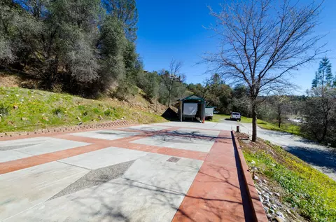 1488 Benton Dr, Redding, CA 96003 photo 57