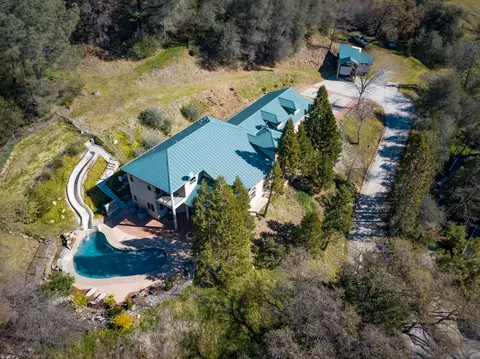 1488 Benton Dr, Redding, CA 96003 photo 27
