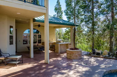1488 Benton Dr, Redding, CA 96003 photo 42