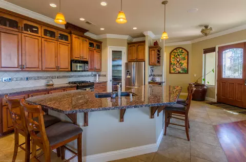 1488 Benton Dr, Redding, CA 96003 photo 7