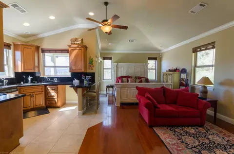 1488 Benton Dr, Redding, CA 96003 photo 16