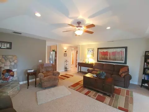 4035 Travona St, Redding, CA 96001 photo 21