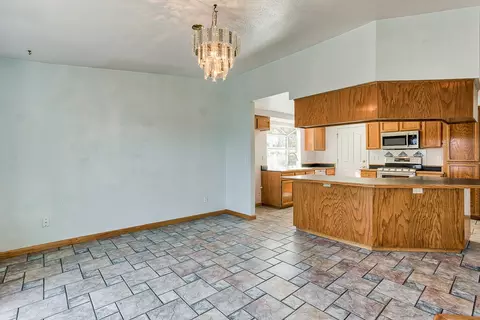 1456 Grouse Dr, Redding, CA 96003 photo 8