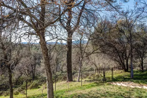 3388 Stanford Dr, Redding, CA 96003 photo 14
