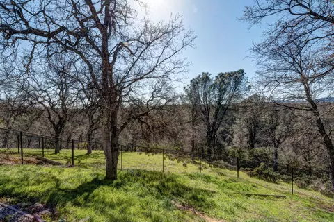 3388 Stanford Dr, Redding, CA 96003 photo 16