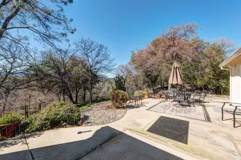 3388 Stanford Dr, Redding, CA 96003 photo 13