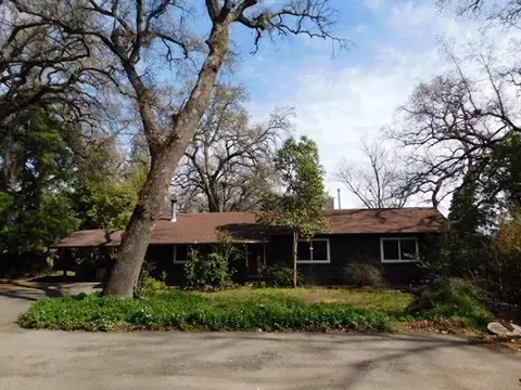 5887 Live Oak Ln, Redding, CA 96001 photo 1