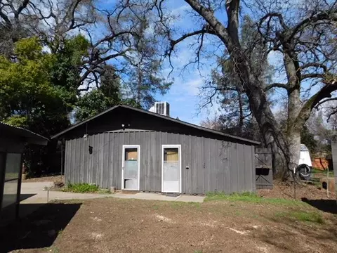 5887 Live Oak Ln, Redding, CA 96001 photo 13