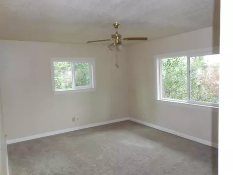 5887 Live Oak Ln, Redding, CA 96001 photo 7