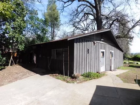 5887 Live Oak Ln, Redding, CA 96001 photo 14