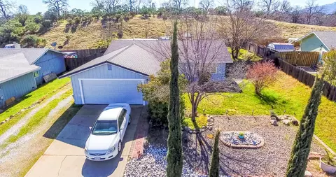 758 Redwood Blvd, Redding, CA 96003 photo 1