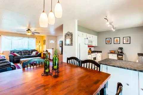 758 Redwood Blvd, Redding, CA 96003 photo 10