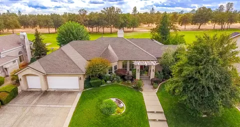 2140 Hope Ln, Redding, CA 96003 photo 1