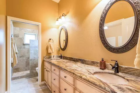 2140 Hope Ln, Redding, CA 96003 photo 25