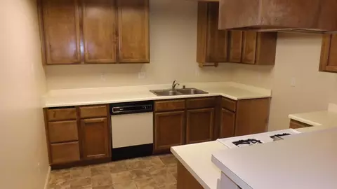 3504 Magnums Way, Redding, CA 96003 photo 4