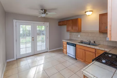 2077 Jupiter, Redding, CA 96002 photo 8