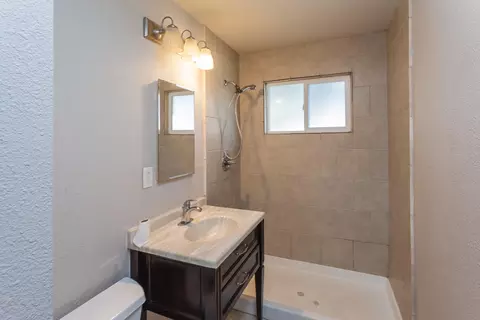 2077 Jupiter, Redding, CA 96002 photo 13