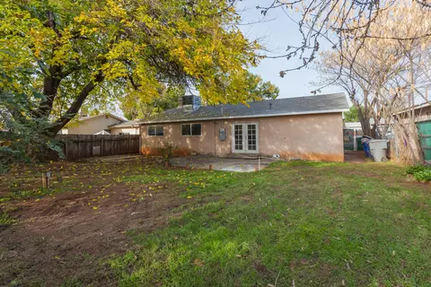 2077 Jupiter, Redding, CA 96002 photo 15