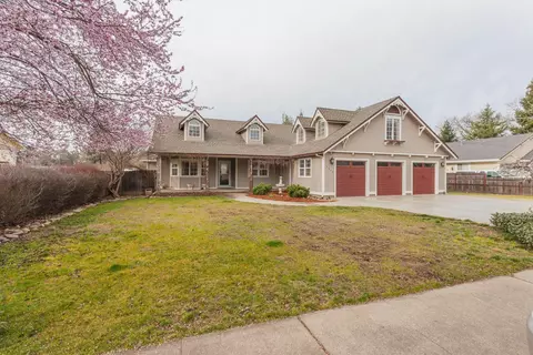 3013 Park Pl, Anderson, CA 96007 photo 1