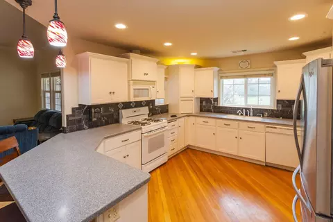 3013 Park Pl, Anderson, CA 96007 photo 8