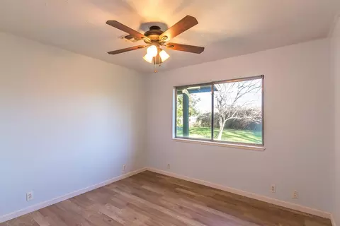 20387 Sudan Ln, Redding, CA 96003 photo 15