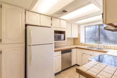 20387 Sudan Ln, Redding, CA 96003 photo 7