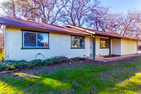 20387 Sudan Ln, Redding, CA 96003 photo 2