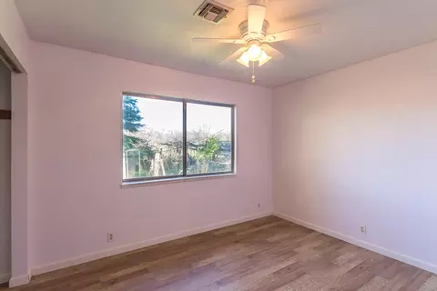 20387 Sudan Ln, Redding, CA 96003 photo 14