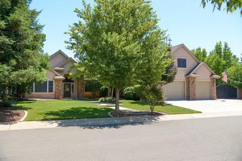 4353 Yellowstone Dr, Redding, CA 96002 photo 1