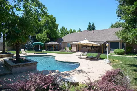 4353 Yellowstone Dr, Redding, CA 96002 photo 15