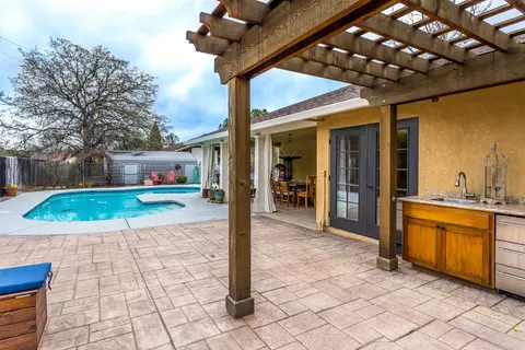 2896 Howard Dr, Redding, CA 96001 photo 23