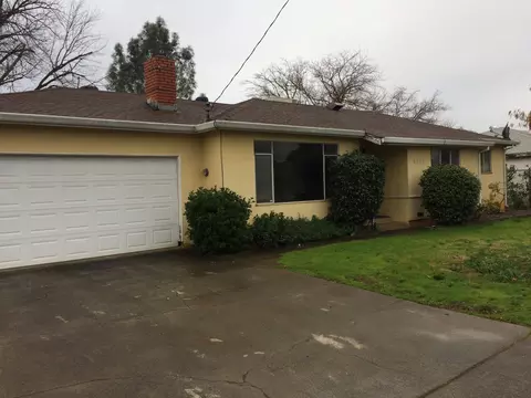 2575 Hawn Ave, Redding, CA 96002 photo 2