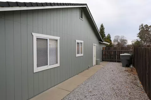 1893 Juarez Ln, Redding, CA 96003 photo 16